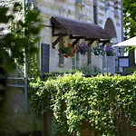 Moulin De Mombreux Hotel