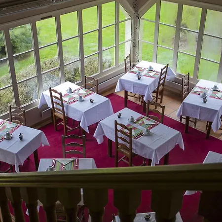 Hotel Moulin De Mombreux