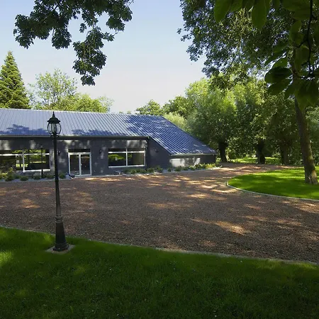 Moulin De Mombreux 3*