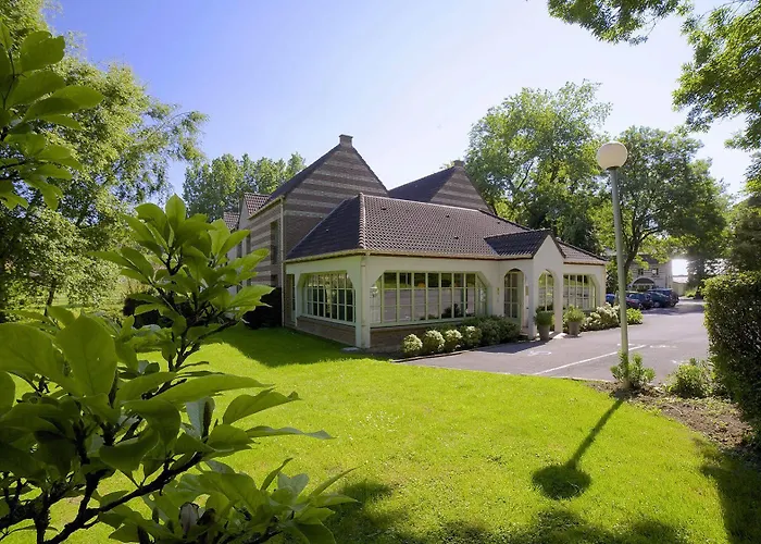 Moulin De Mombreux Hotel